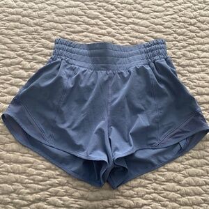 Lululemon Oasis Blue Hotty Hot Hi Rise 2.5" Shorts -Size 2